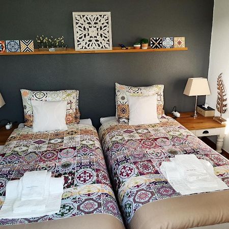 Casa Coloridos Bed & Breakfast Obidos Bagian luar foto