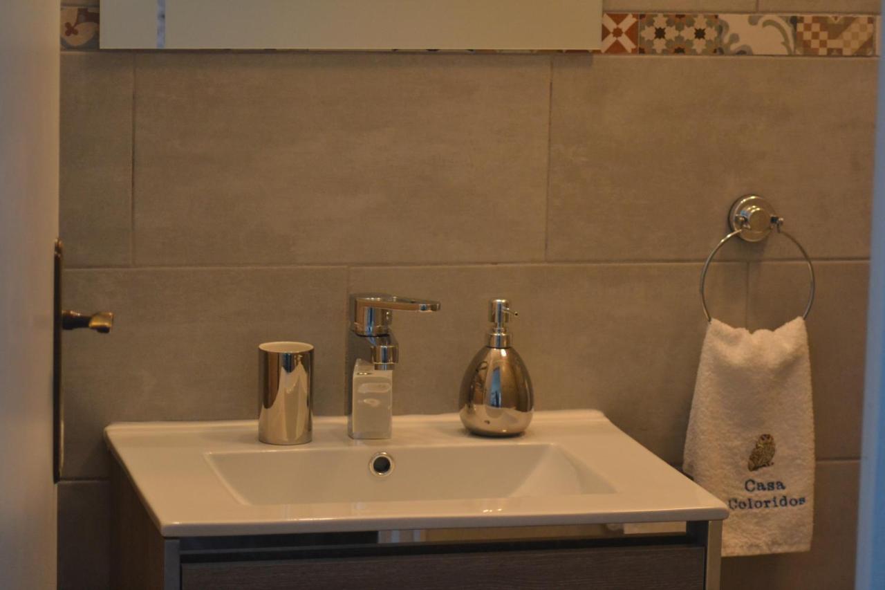 Casa Coloridos Bed & Breakfast Obidos Bagian luar foto